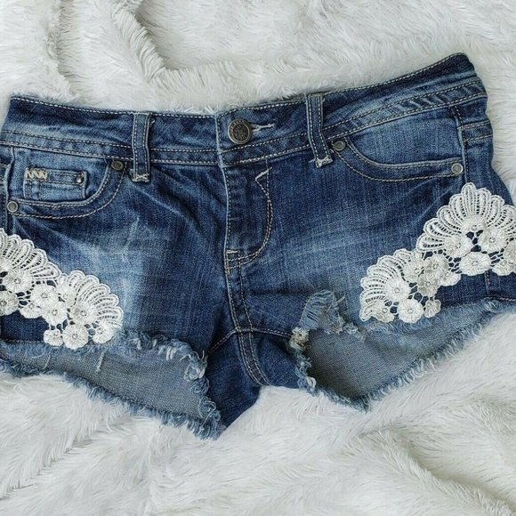 Hot Kiss Cici Cutoff Blue Jean Shorts Sz 7 / 29″ W - Picture 7 of 10